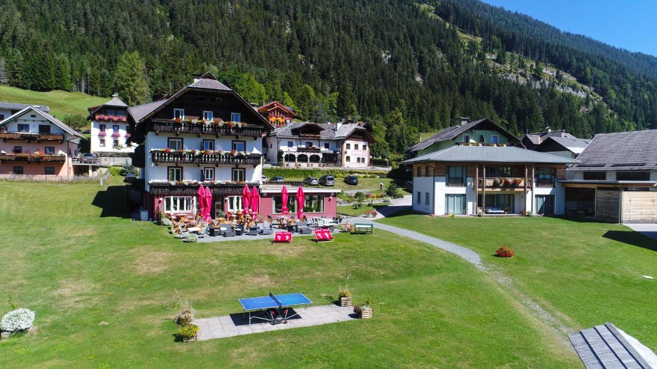 Seehotel & Seeapartments Kaerntnerhof- Direkt Am See! Weissensee Bagian luar foto